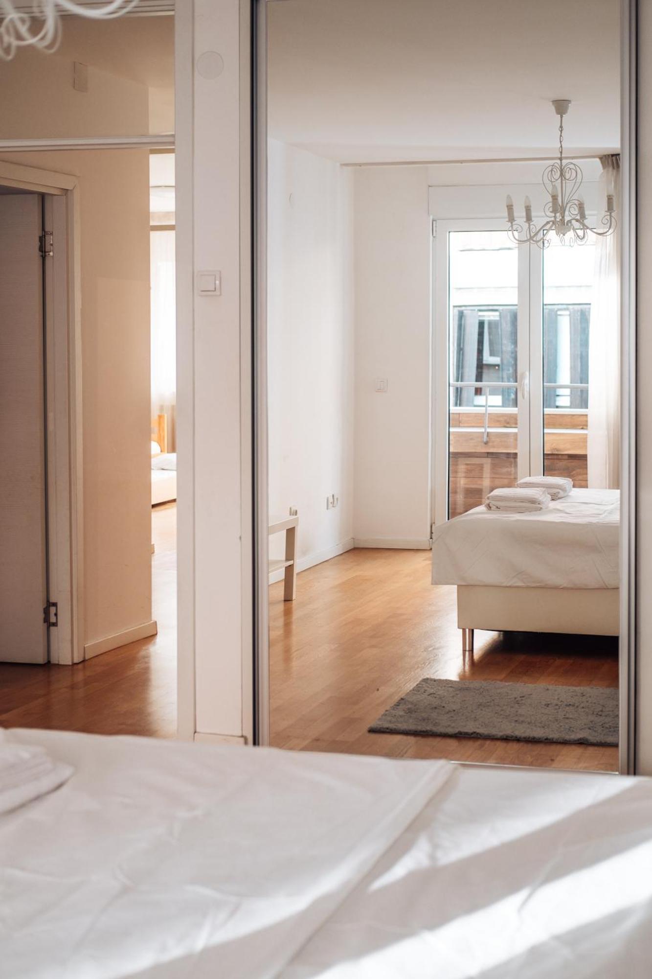 Crown Central Three Bedroom Apartment بلغراد المظهر الخارجي الصورة