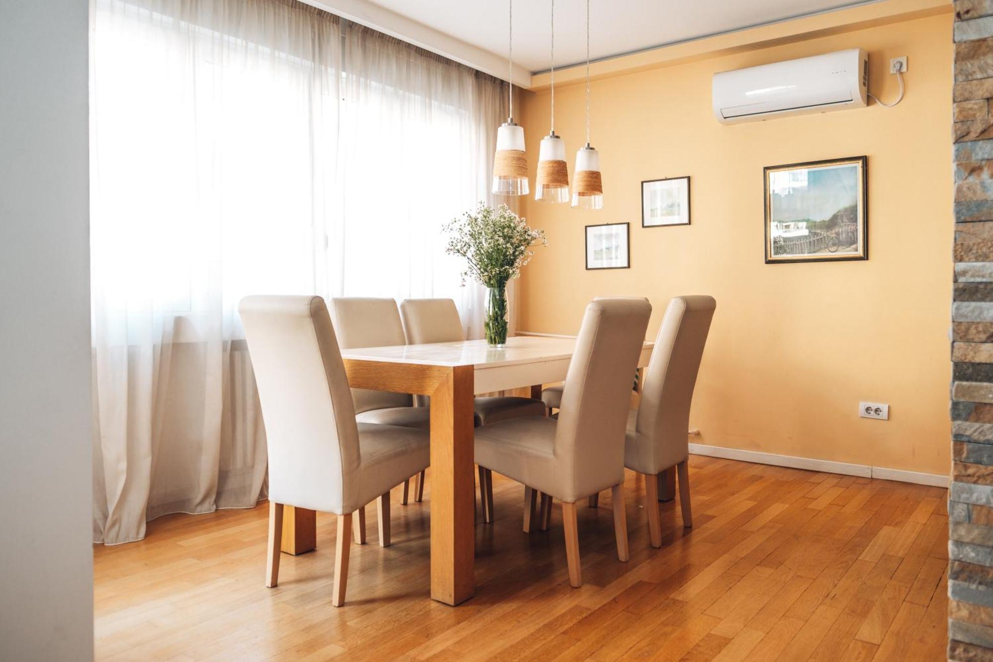 Crown Central Three Bedroom Apartment بلغراد المظهر الخارجي الصورة